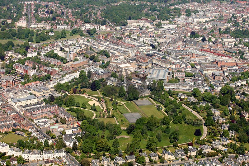aerial photograph of Tunbridge Wells
